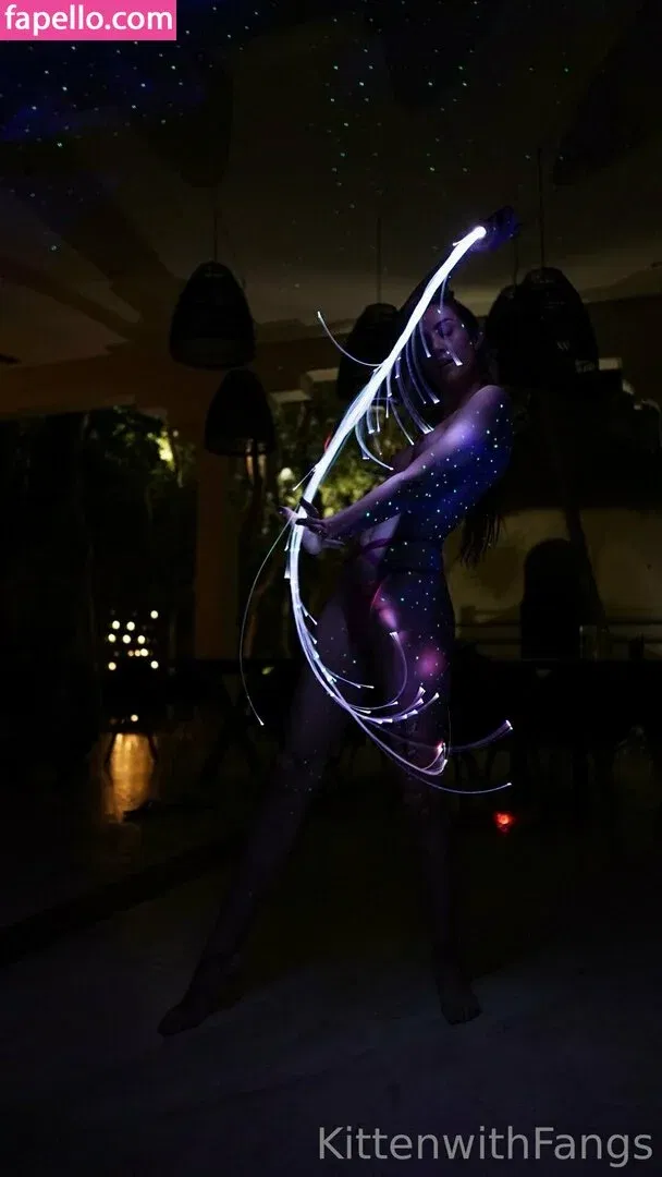 kittenwithfangsfree Onlyfans Photo Gallery 