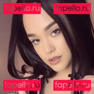 Snow White Onlyfans Photo Gallery 