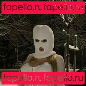 Torma Eszti Nude Onlyfans Photo 6