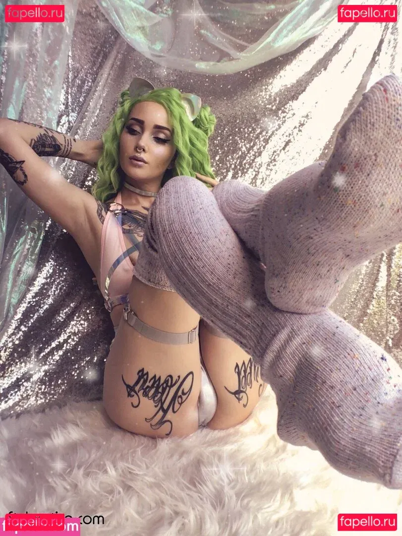 Nixyland Onlyfans Photo Gallery 