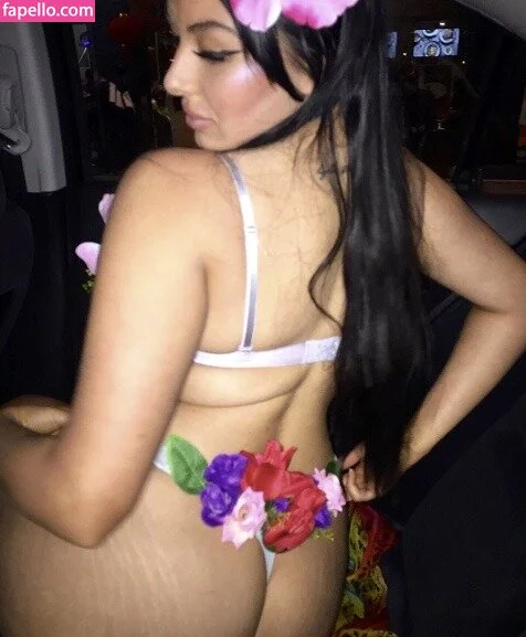 Shutupmichaelaa Onlyfans Photo Gallery 