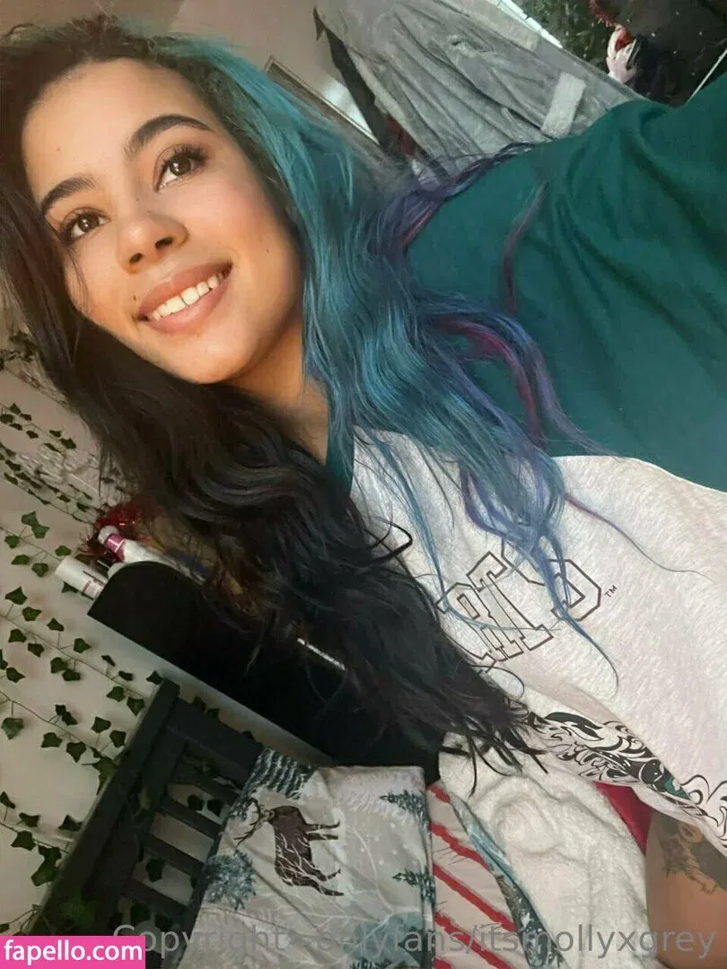 itsmollygrey Onlyfans Photo Gallery 