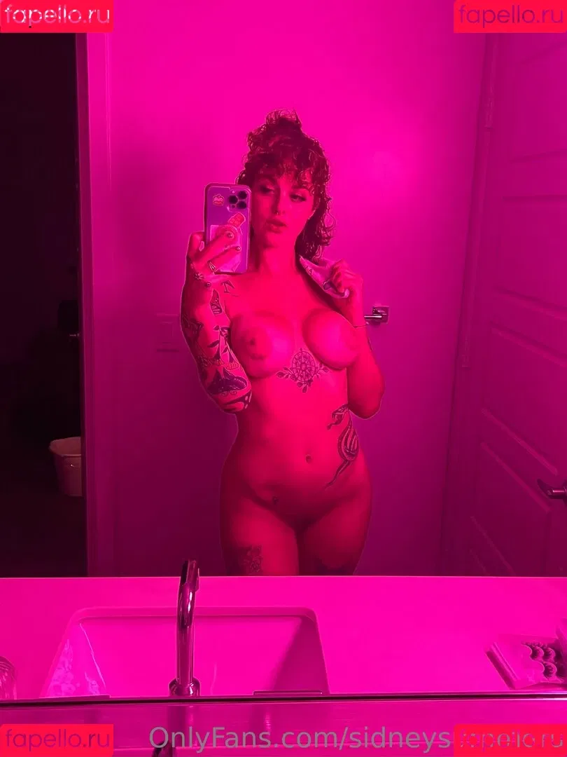 sidneysummers Onlyfans Photo Gallery 
