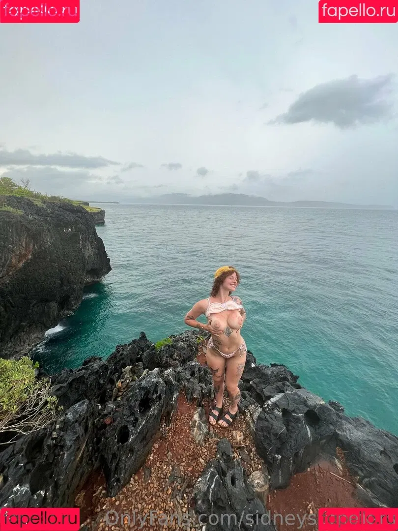 sidneysummers Onlyfans Photo Gallery 