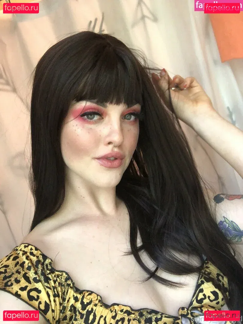 sidneysummers Onlyfans Photo Gallery 