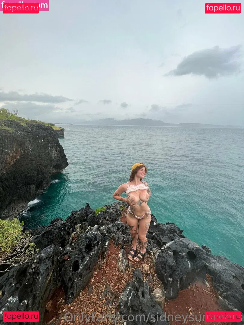 sidneysummers Onlyfans Photo Gallery 