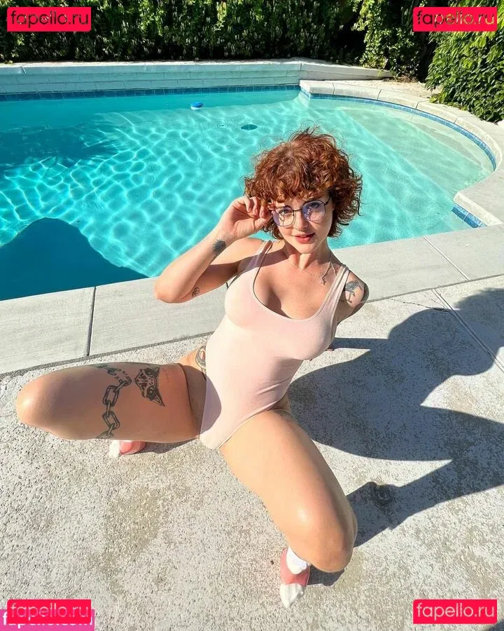 sidneysummers Onlyfans Photo Gallery 