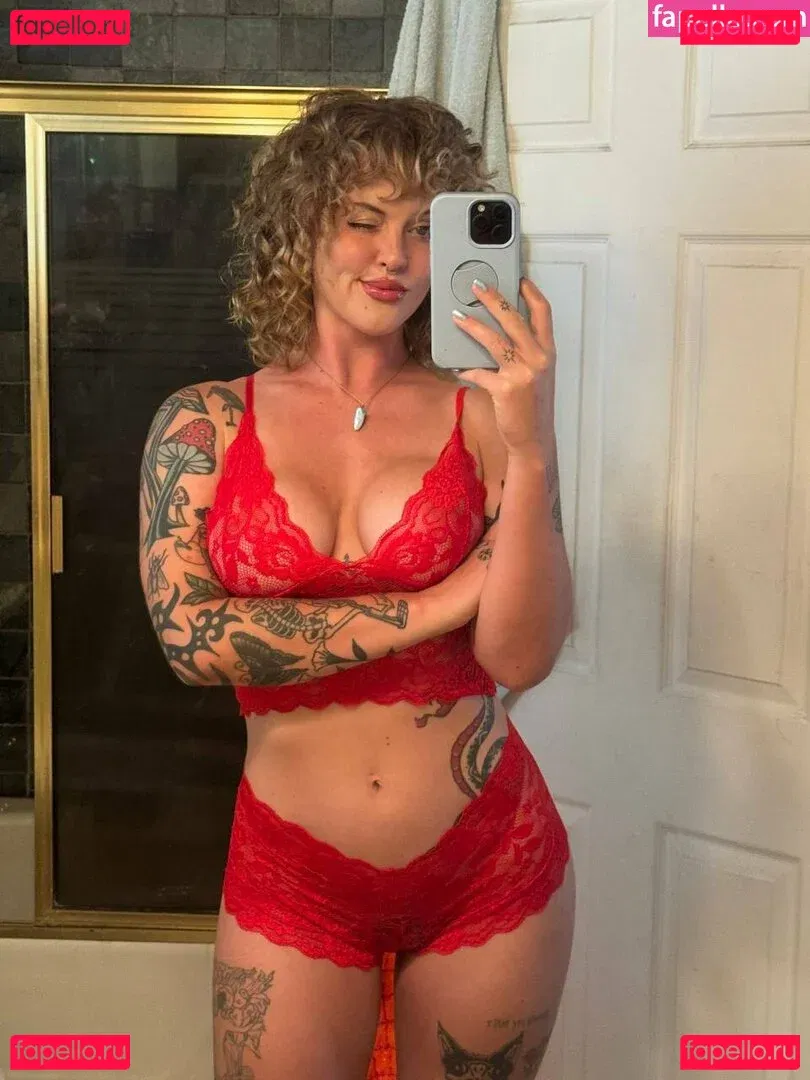 sidneysummers Onlyfans Photo Gallery 