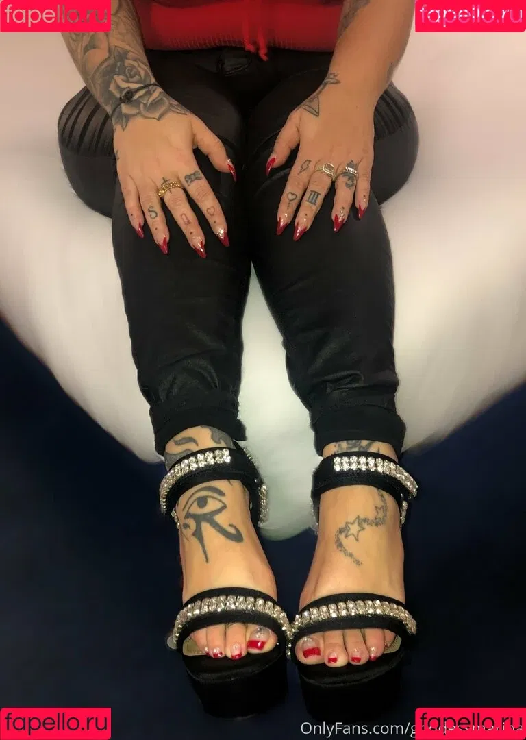 latinamarina Onlyfans Photo Gallery 