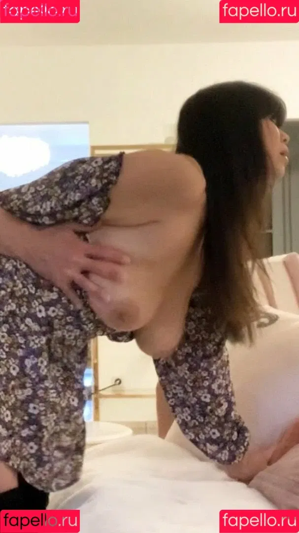 SunnyChocolat Onlyfans Photo Gallery 