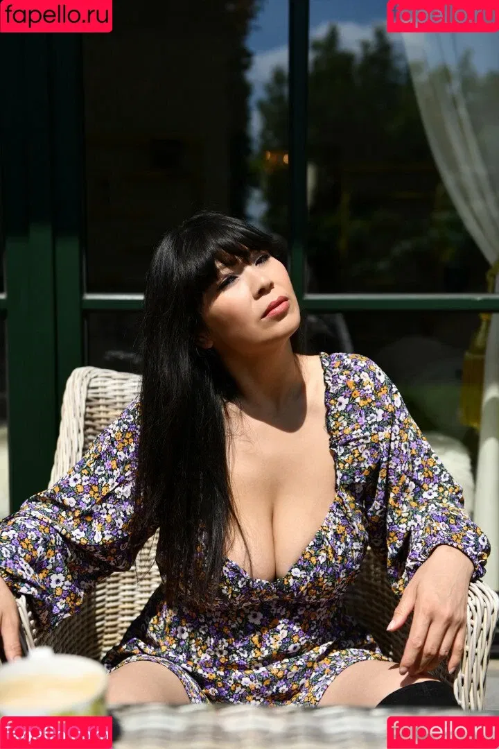 SunnyChocolat Onlyfans Photo Gallery 