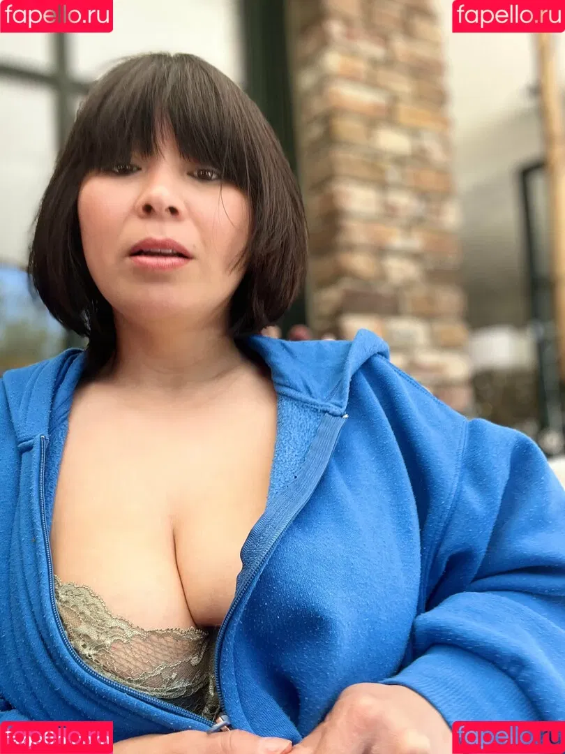 SunnyChocolat Onlyfans Photo Gallery 