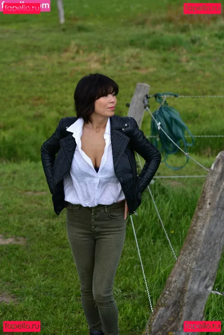 SunnyChocolat Onlyfans Photo Gallery 