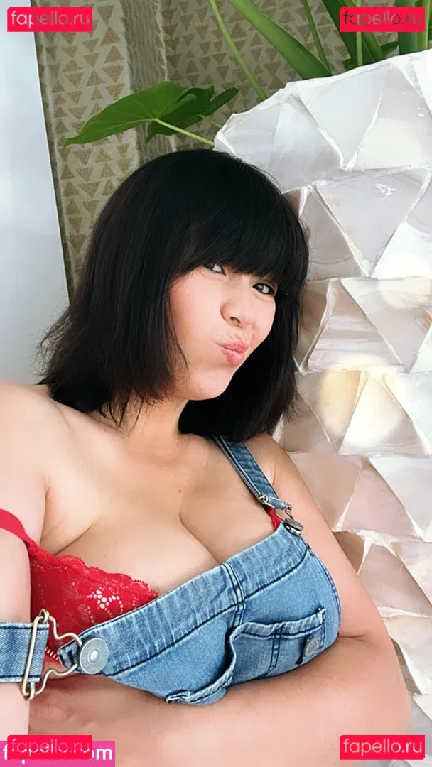 SunnyChocolat Onlyfans Photo Gallery 