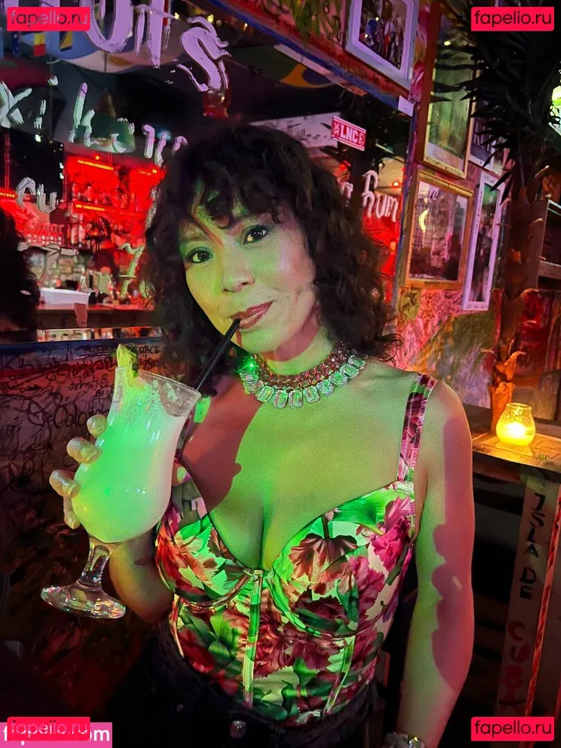 SunnyChocolat Onlyfans Photo Gallery 