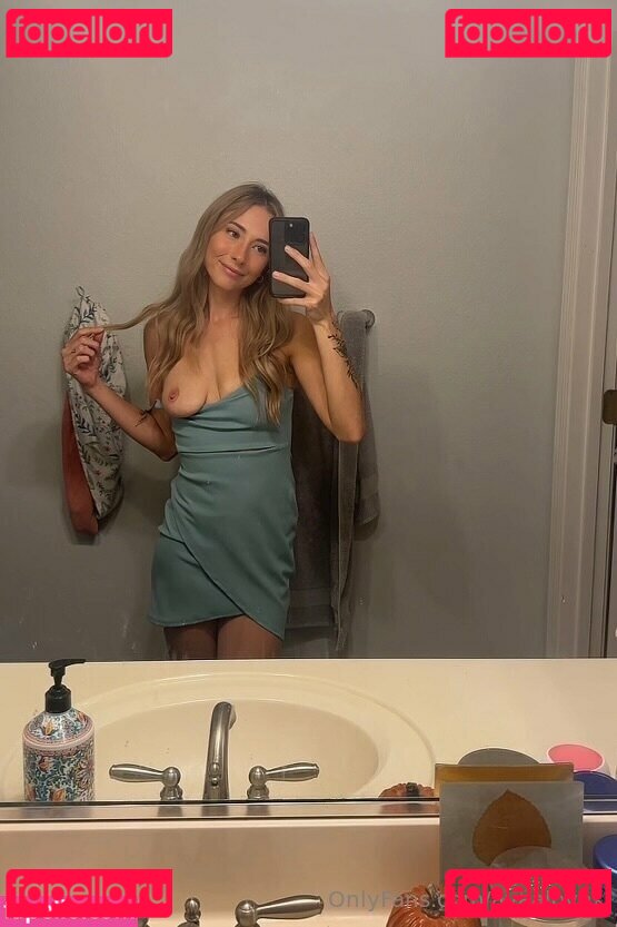 Avaaloves Nude Onlyfans Photo 45
