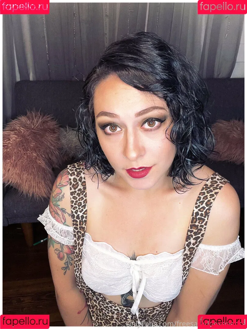 freesaradoesscience Onlyfans Photo Gallery 