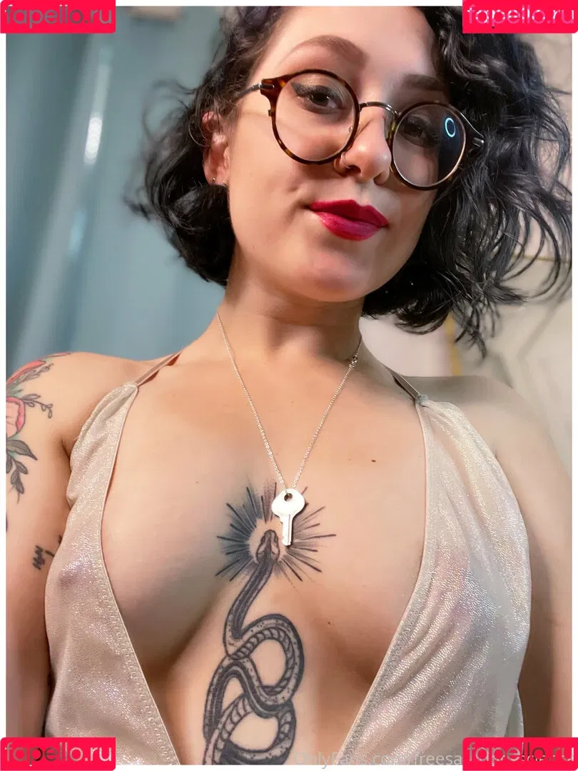 freesaradoesscience Onlyfans Photo Gallery 