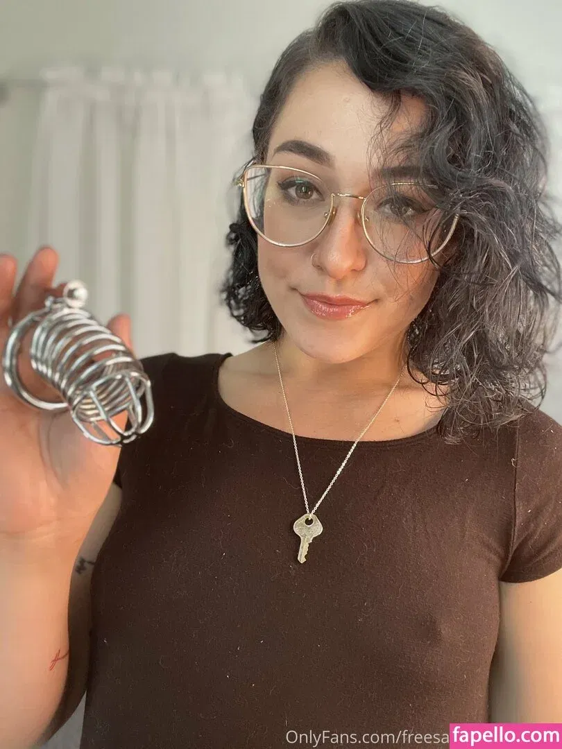 freesaradoesscience Onlyfans Photo Gallery 