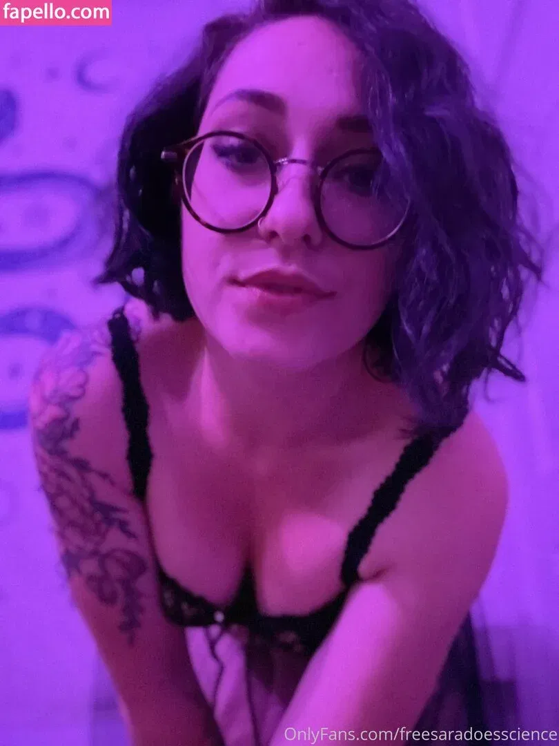 freesaradoesscience Onlyfans Photo Gallery 