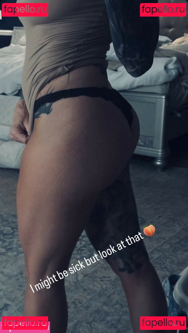 Leigh Wolfe Nude Onlyfans Photo 30