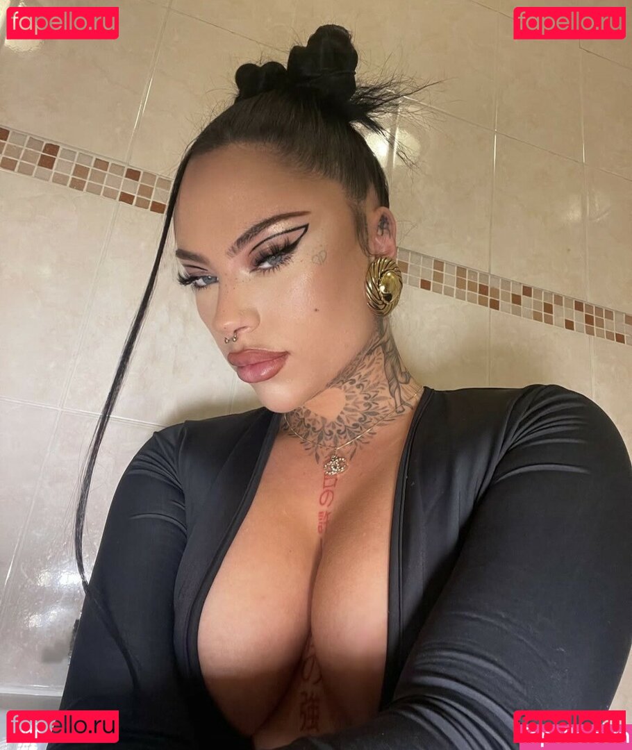 Charley McMahon Nude Onlyfans Photo 11