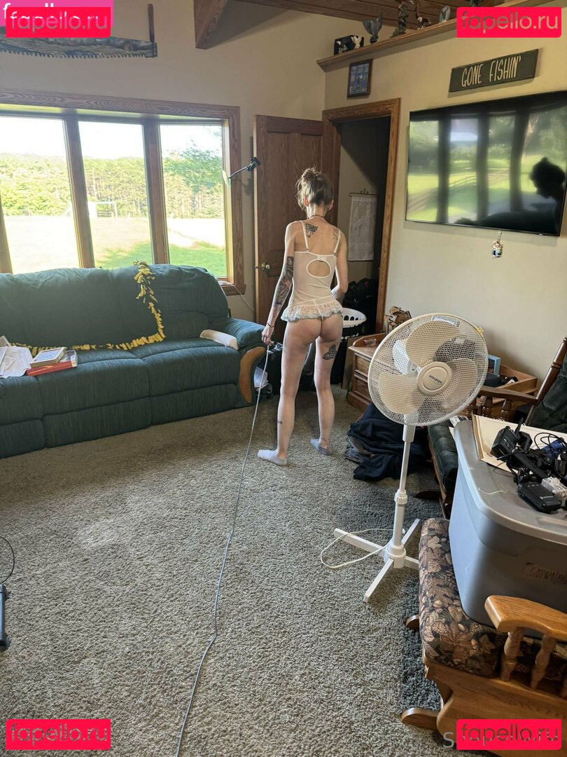 shousewife Nude Onlyfans Photo 45