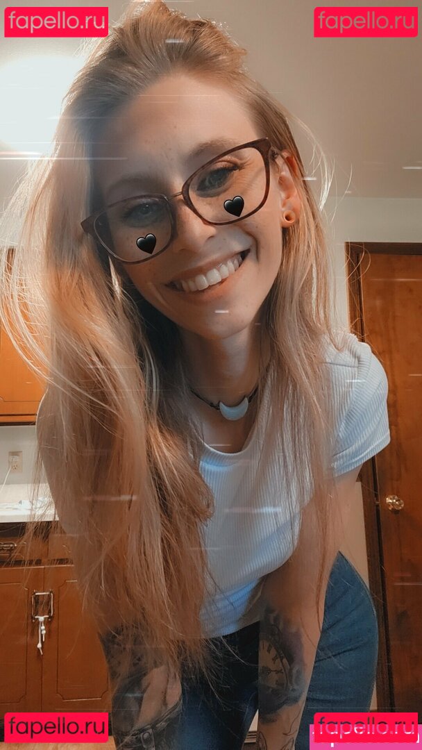 shousewife Nude Onlyfans Photo 41