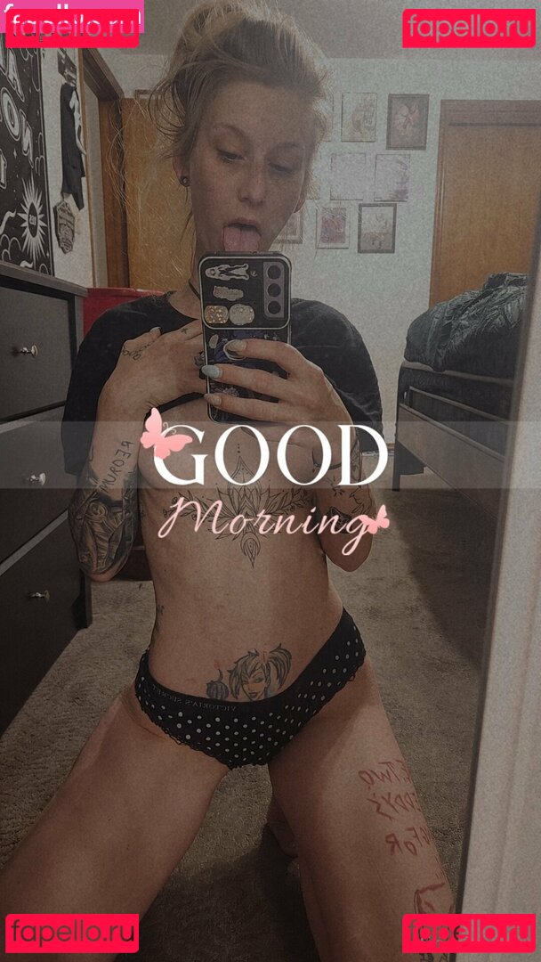 shousewife Nude Onlyfans Photo 5