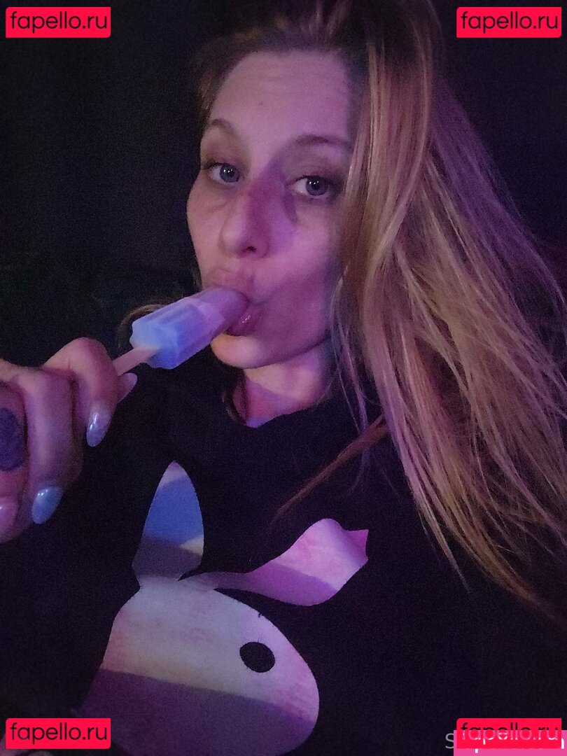 shousewife Nude Onlyfans Photo 4