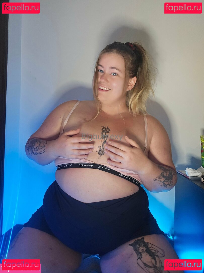 bigbuttlexy Nude Onlyfans Photo 31