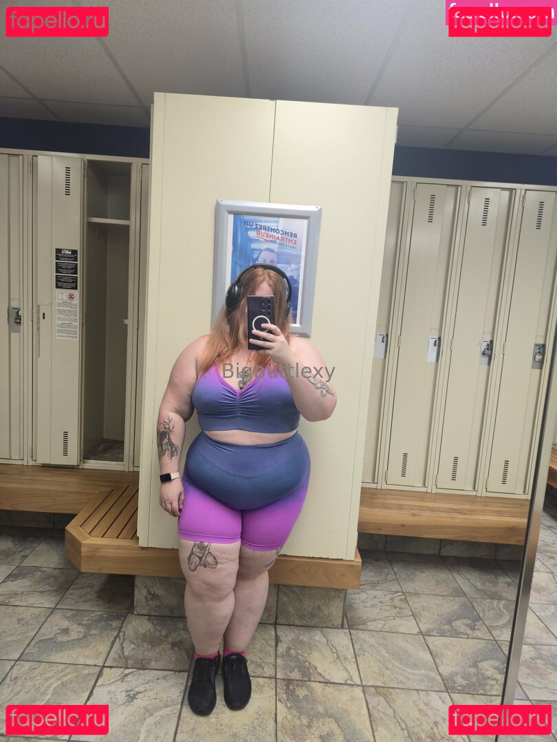 bigbuttlexy Nude Onlyfans Photo 17