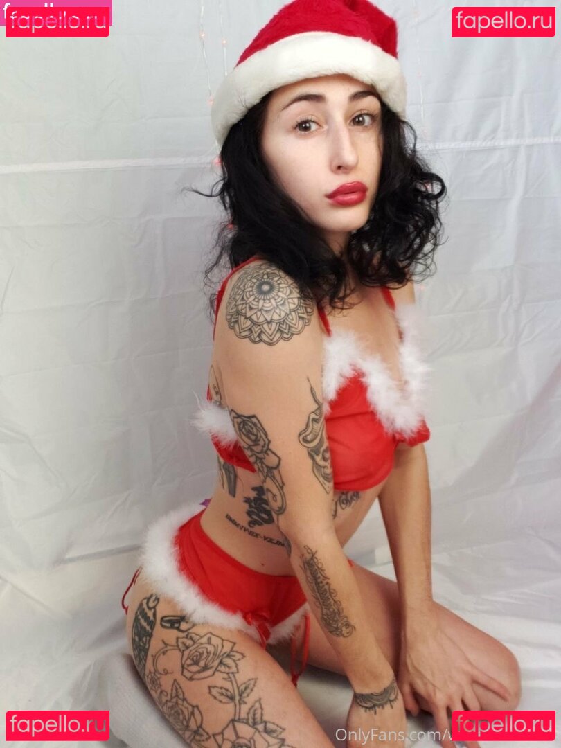 winnietatefree Nude Onlyfans Photo 6
