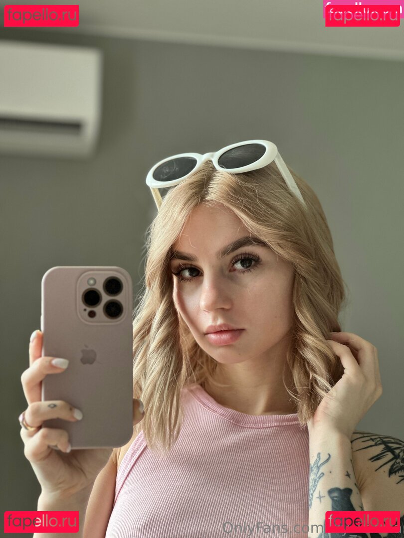 sly_karina Nude Onlyfans Photo 46