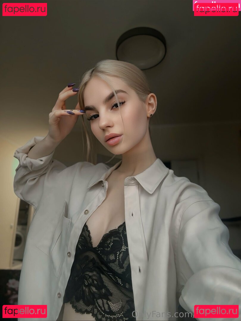 sly_karina Nude Onlyfans Photo 42