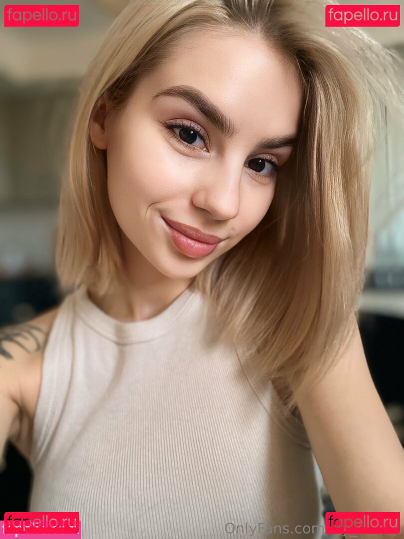 sly_karina Nude Onlyfans Photo 31