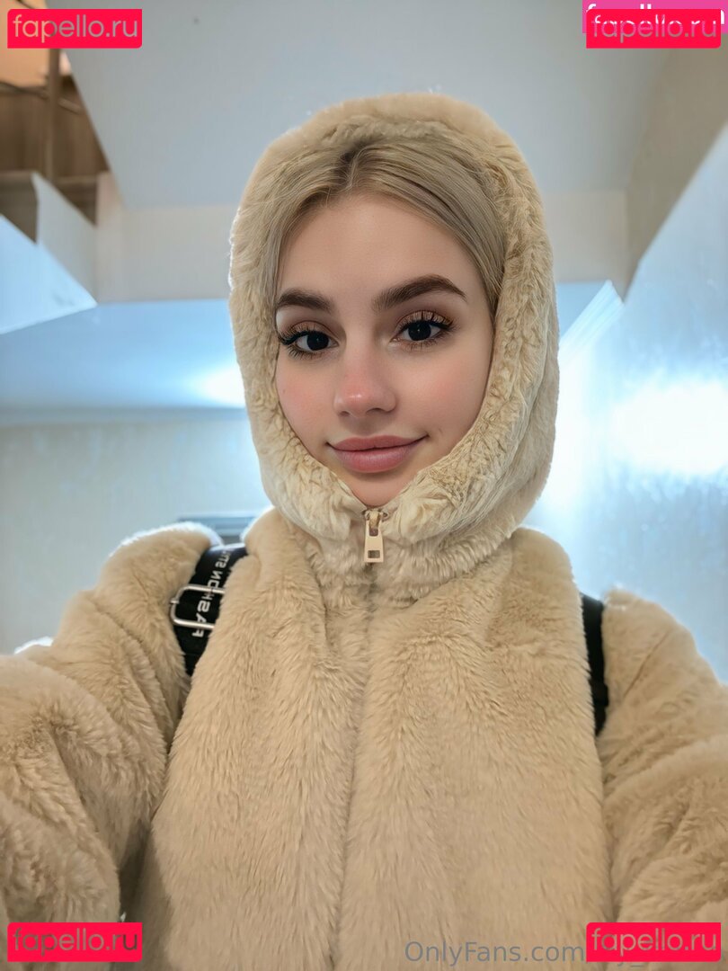 sly_karina Nude Onlyfans Photo 27