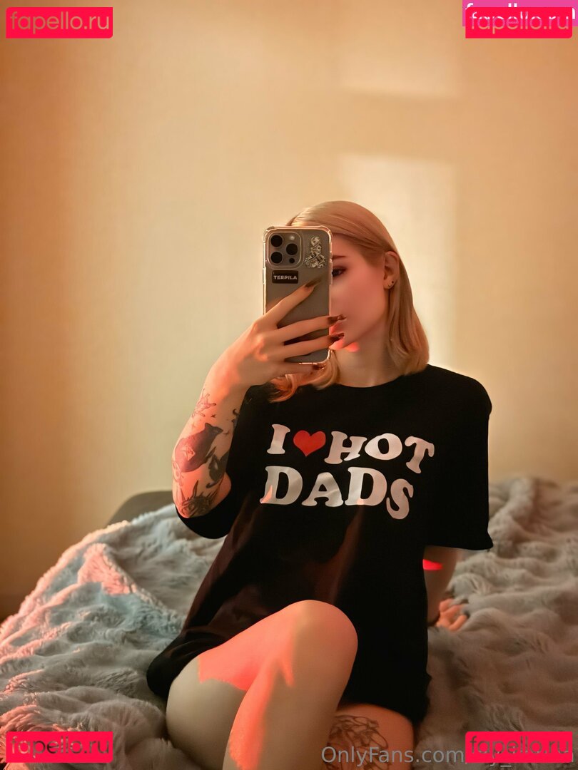 sly_karina Nude Onlyfans Photo 25
