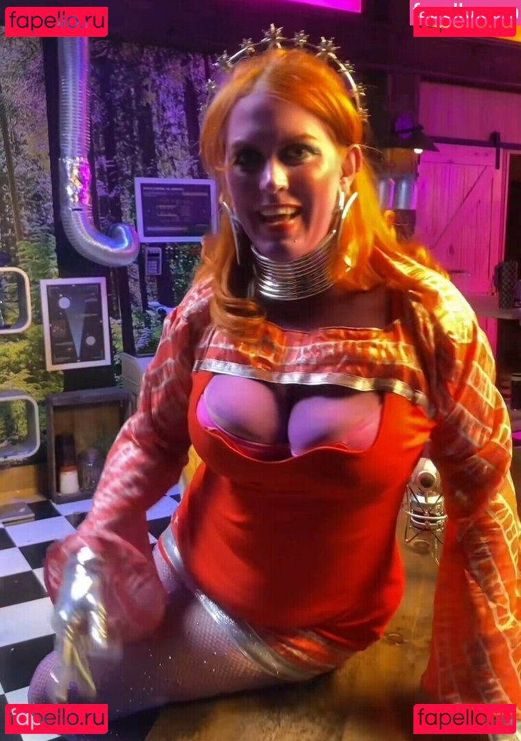 Emily Fleming Nude Onlyfans Photo 38