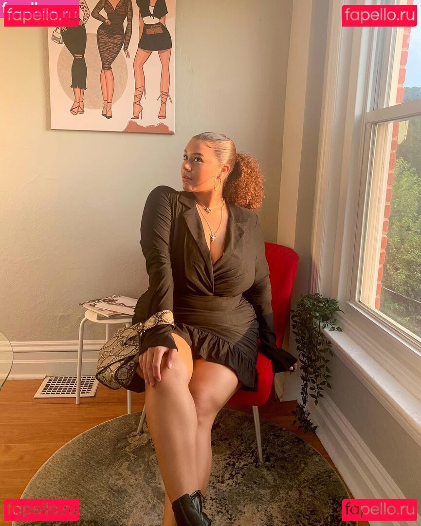 Khloe Katera Nude Onlyfans Photo 12