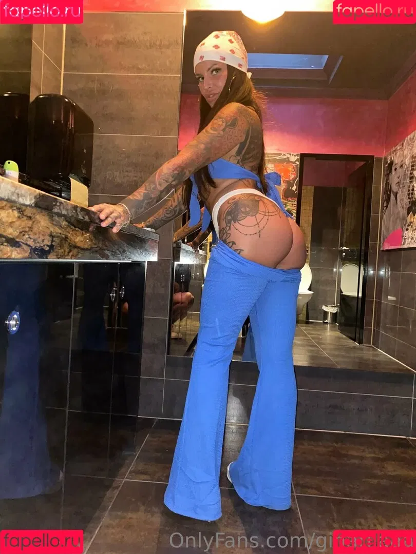 Ginariiaaa Onlyfans Photo Gallery 