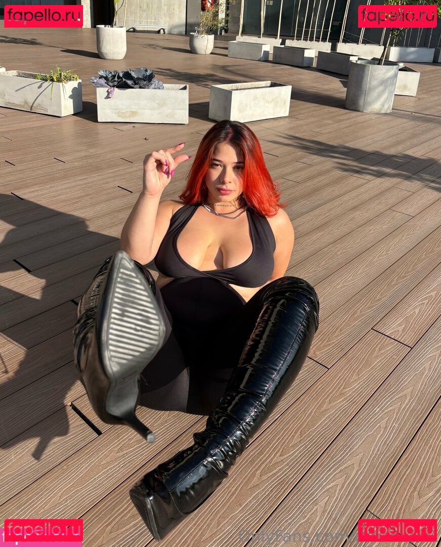 pradaxxx1 Nude Onlyfans Photo 35