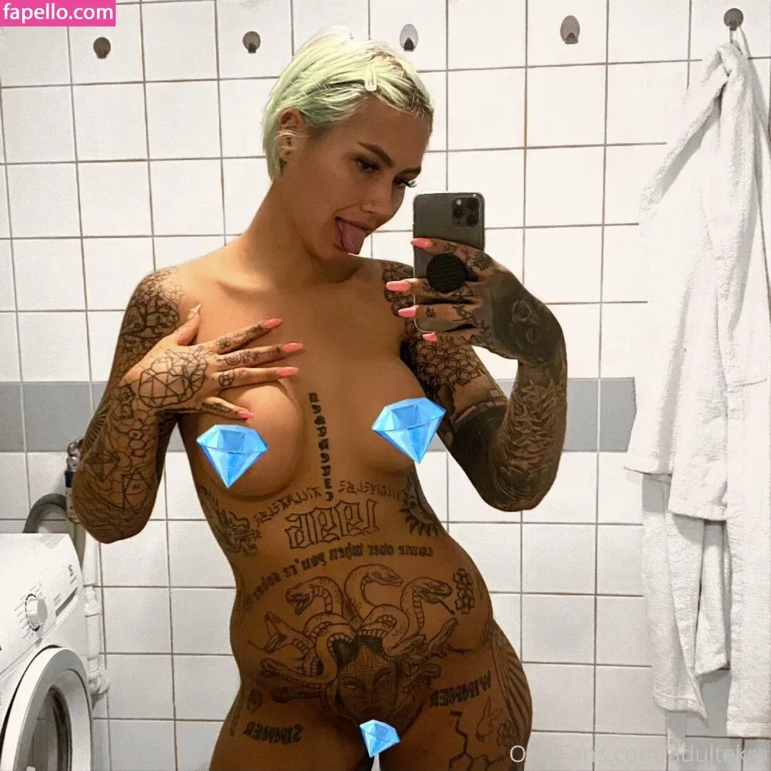 adultekra Onlyfans Photo Gallery 