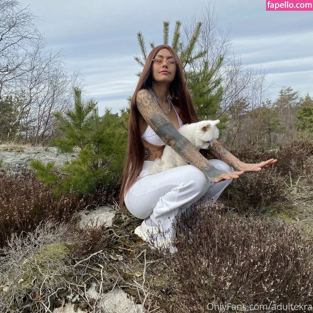 adultekra Onlyfans Photo Gallery 