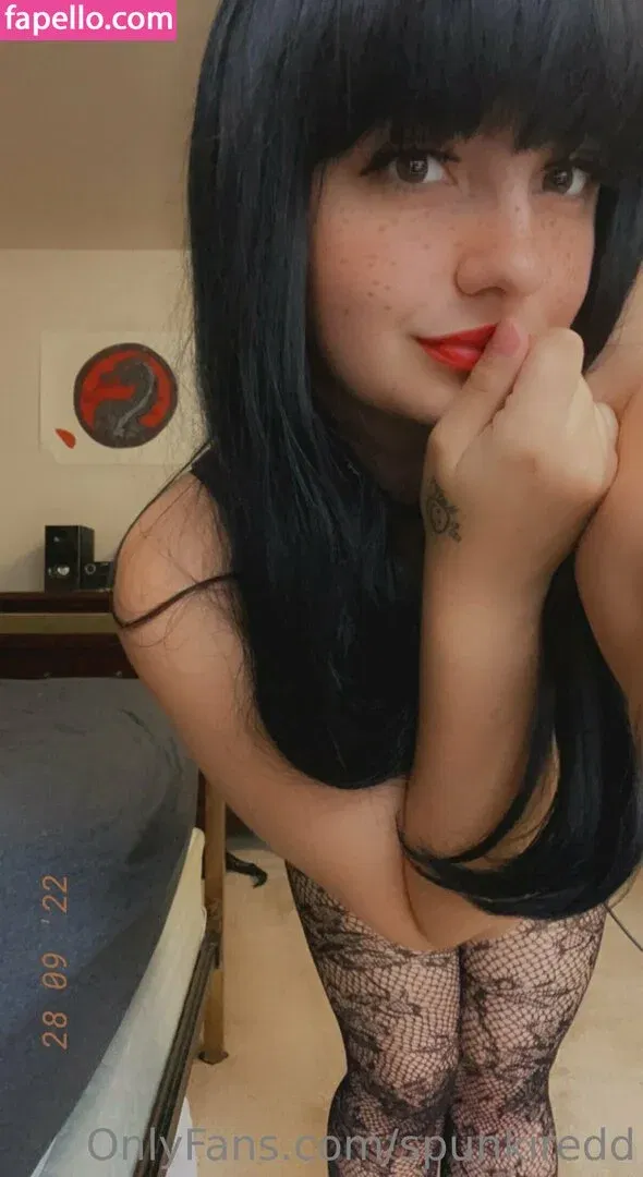 spunkiredd Onlyfans Photo Gallery 