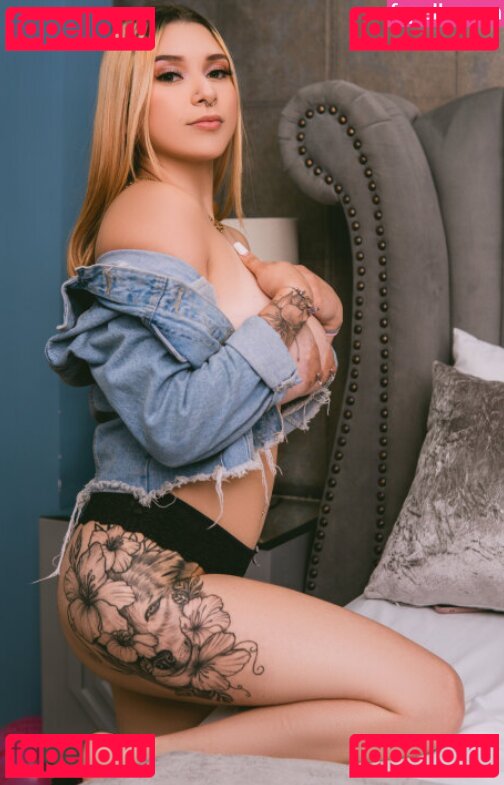 SophiaLaurens Nude Onlyfans Photo 46