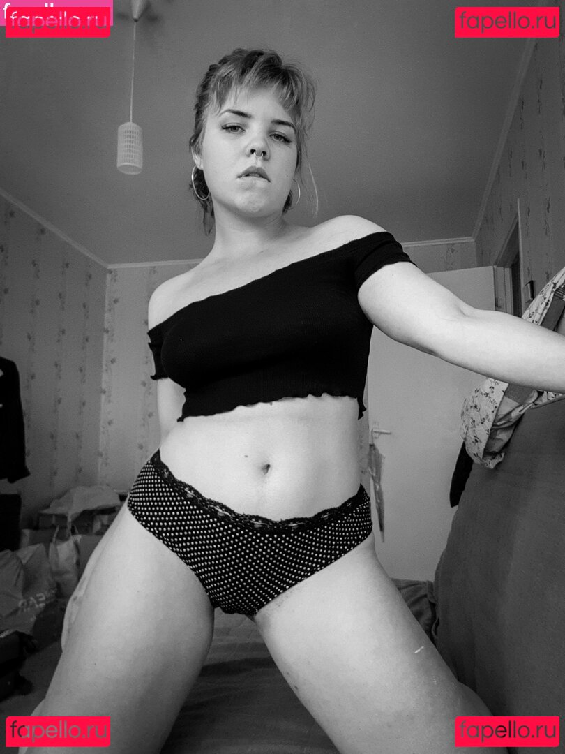 pollyyvla Nude Onlyfans Photo 11