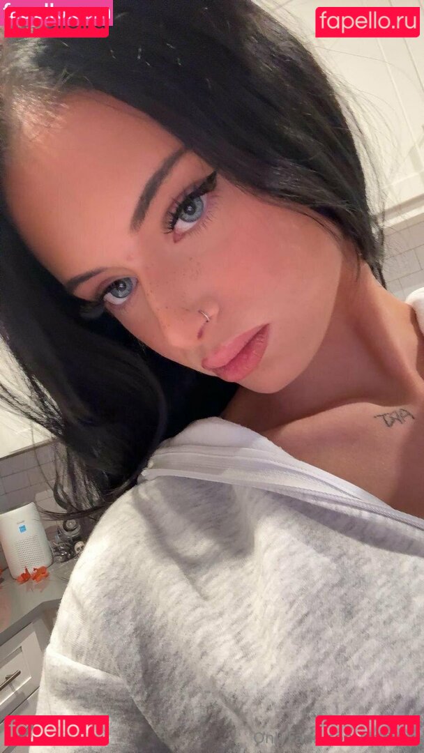 xoavxo Nude Onlyfans Photo 9