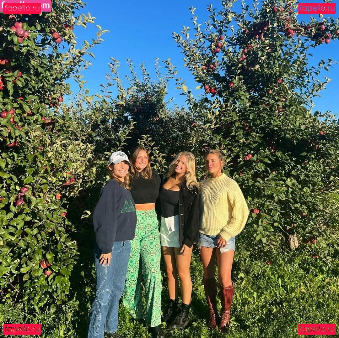 Ashley Hackel Onlyfans Photo Gallery 