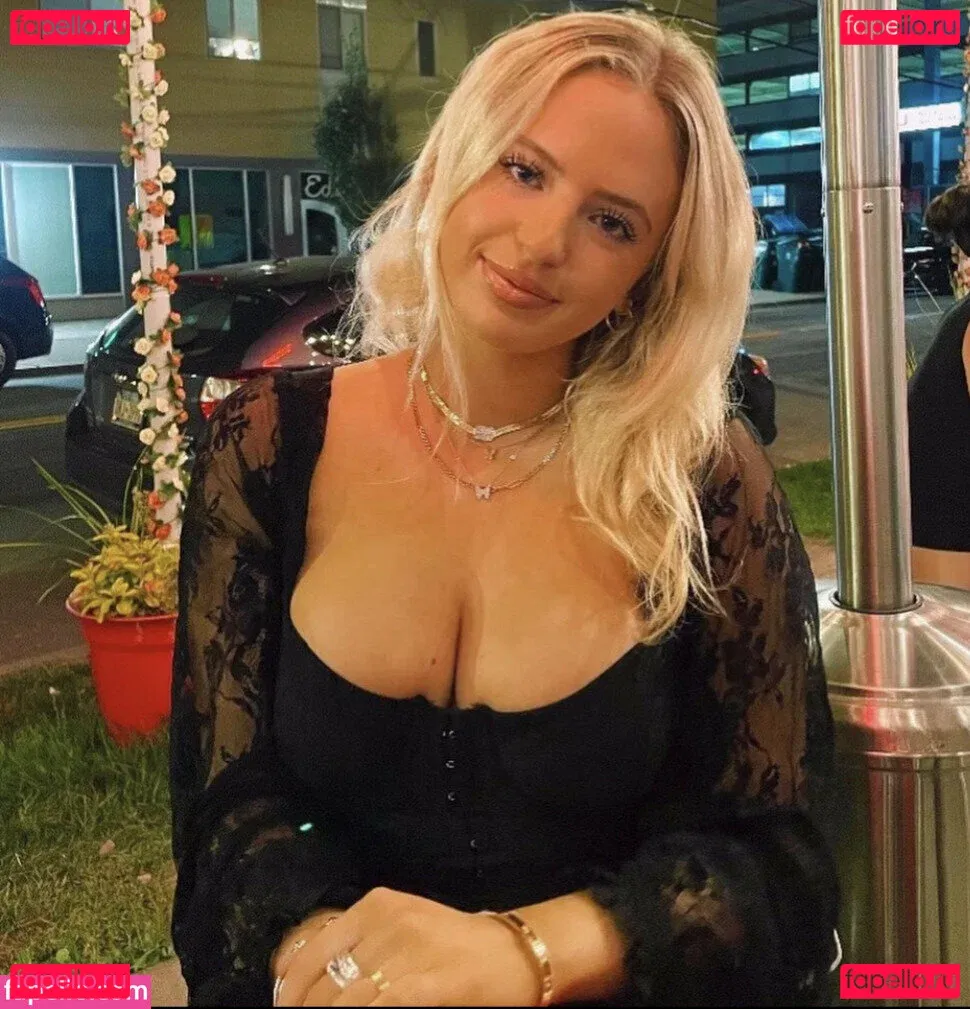 Ashley Hackel Onlyfans Photo Gallery 